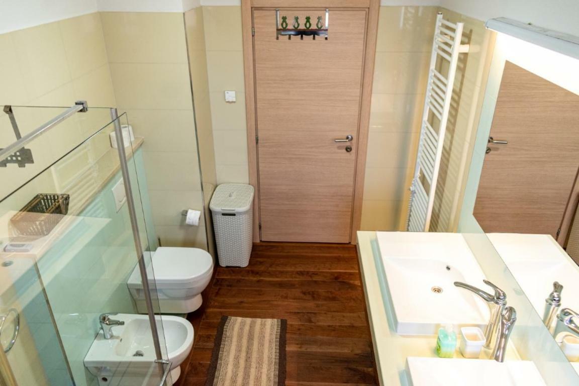 Appartamento House Mia Ližnjan Esterno foto
